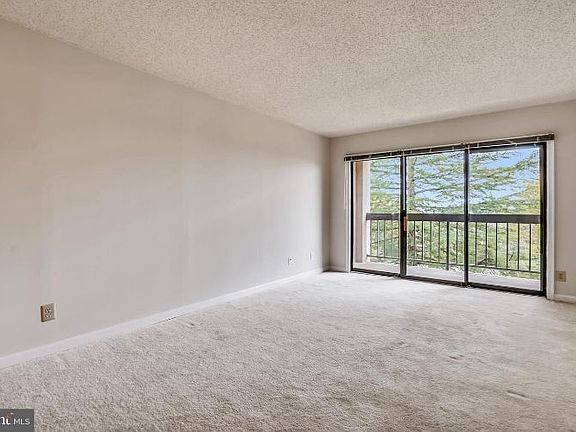 3rd image of 803 N Howard St APT 545