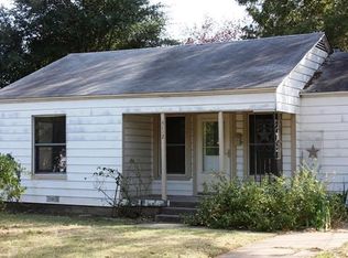 4112 Earl St, Haltom City, TX 76111