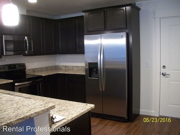 3rd image of 1652 Tempest Ct APT 107