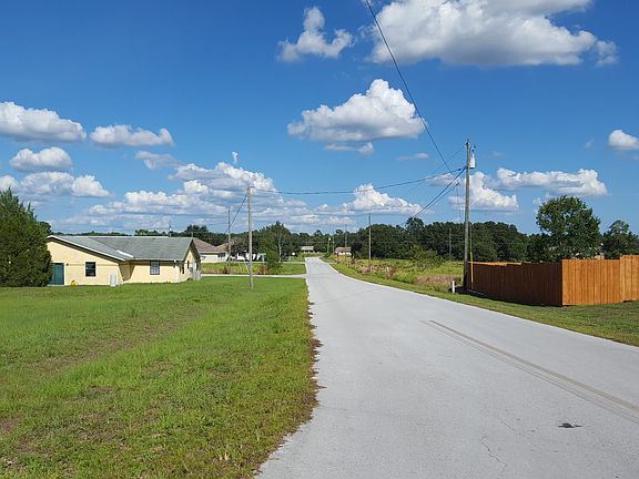 5th image of SE Pine Crse And Se Willow Run Crse Lot 07