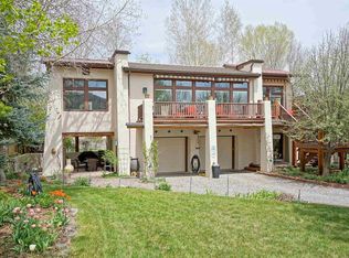 725 Chipeta Dr, Ridgway, CO 81432