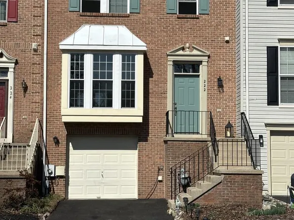 222 Sloan Ct, Wilmington, DE 19808