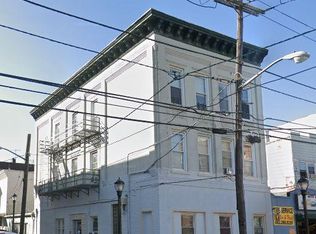 723 22nd St #5, Union City, NJ 07087
