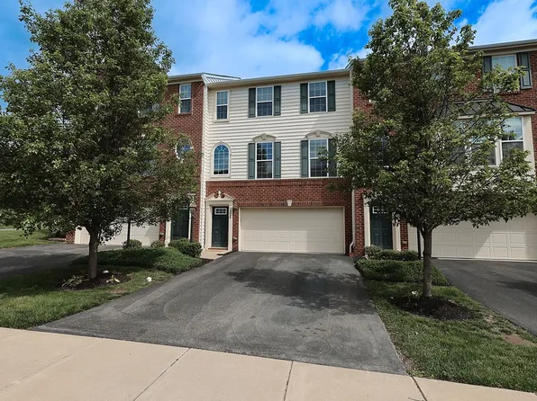 2014 Black Bear Way, Bridgeville, PA 15017
