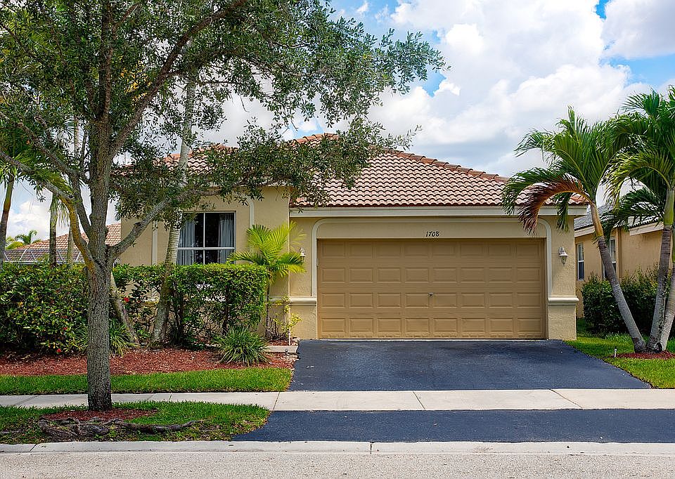 1st image of 1708 Aspen Ln