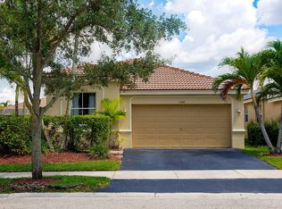 1708 Aspen Ln, Weston, FL 33327