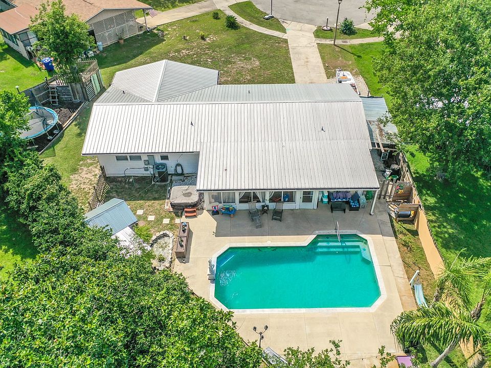 1st image of 223 Baracoa Ct