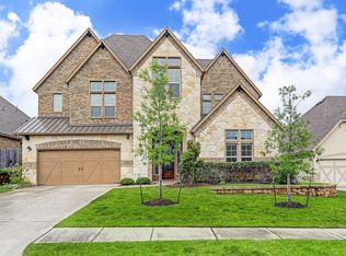 71 Chestnut Meadow Dr, Conroe, TX 77384