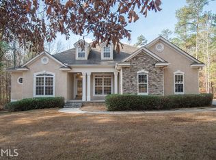 1390 Reese Rd, Sharpsburg, GA 30277