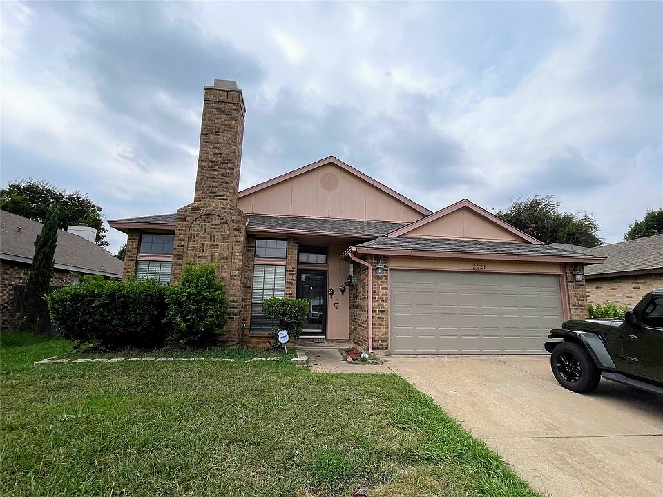 1st image of 2521 Forest Creek Dr