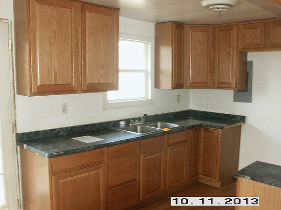 5th image of 1239 Cottage St SE