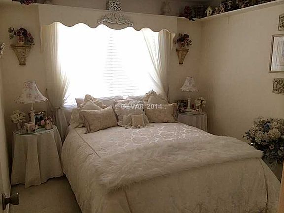 5th image of 7016 Pinebrook Ct