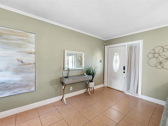 4th image of 6716 NW 59th Street