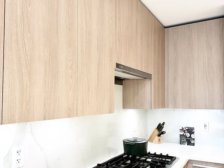 2738 Library Ln #201 — Photo 8