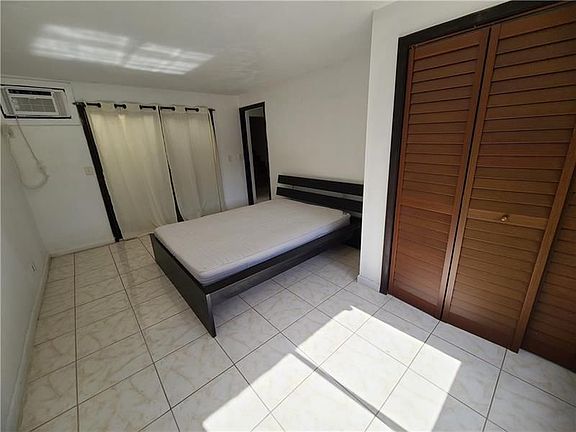 4th image of 231 Jacaranda Dr #43