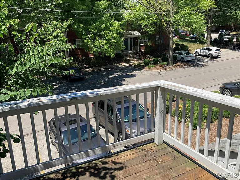 1690 E Swan Cir — Photo 13