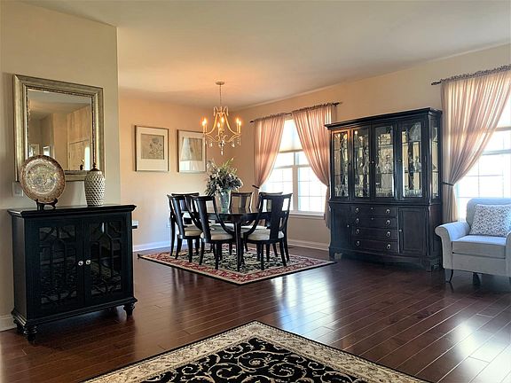 3rd image of 21303 Lily Lake Ln