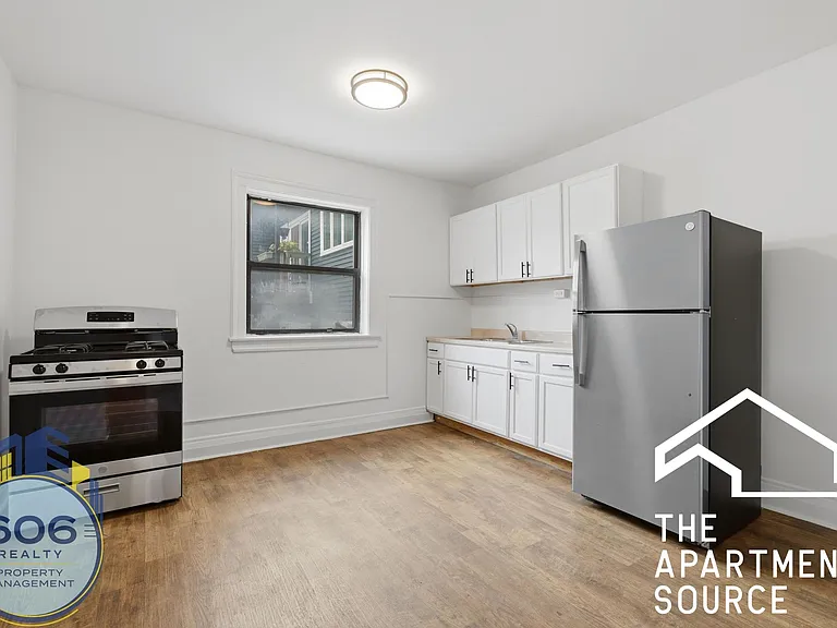 7355 N Damen Ave #4 — Photo 11