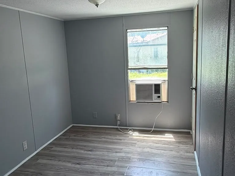 315 The Oil Rd — Photo 7