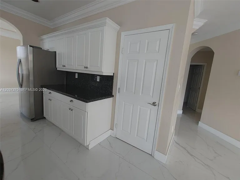 21872 SW 95th Pl — Photo 21