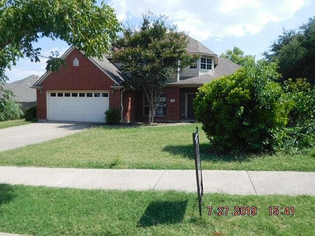 1st image of 626 W Park Dr