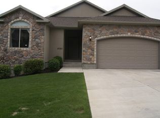 9085 N Hillside Dr, Cedar Hills, UT 84062