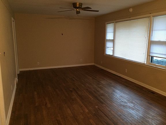 3rd image of 1400 W Beechwood Ave