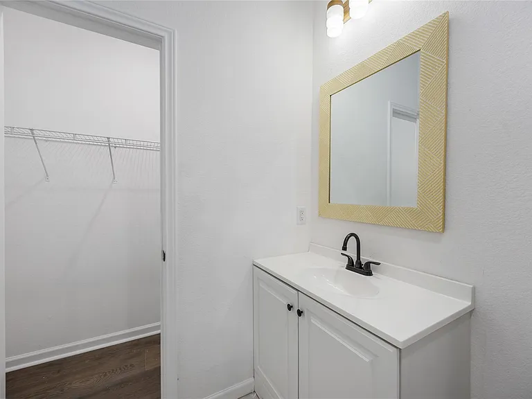 7950 Miley St — Photo 29