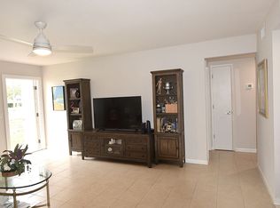 5945 21st St N APT 5, Saint Petersburg, FL 33714