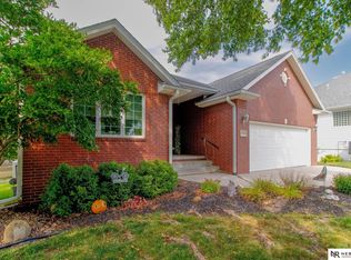 3716 Savannah Cir, Lincoln, NE 68516