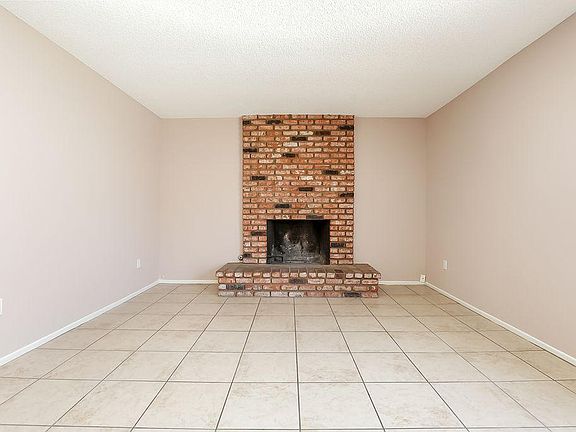 5th image of 14712 Wilma Sue St