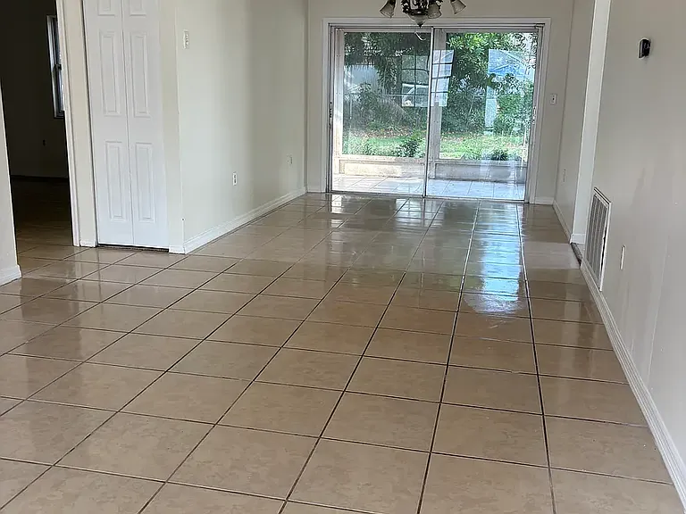 7611 Jenner Ave — Photo 5