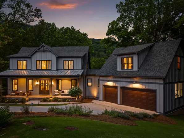 854 Dry Branch Ct, Chattanooga, TN 37419