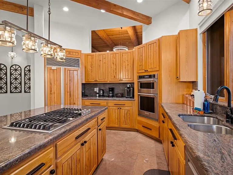 60 Painted Canyon Dr — Photo 14