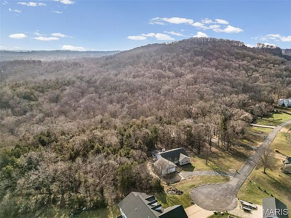 3rd image of 6677 Creekstone Dr