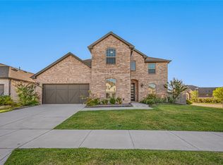 7001 Lowbranch Trl, Aubrey, TX 76227