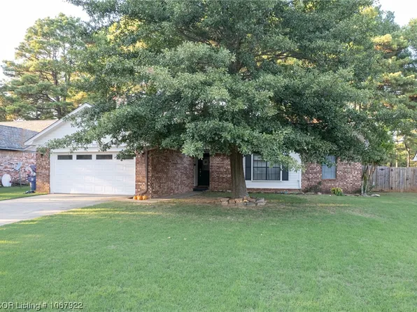 9513 Shadow Branch Ln, Fort Smith, AR 72903