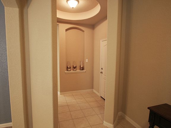 3rd image of 6138 Diego Ln