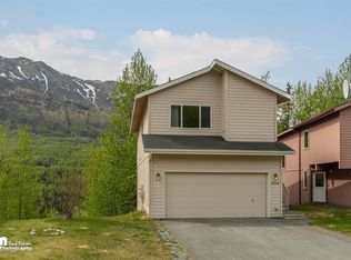 20244 Glacier Park Cir, Eagle River, AK 99577