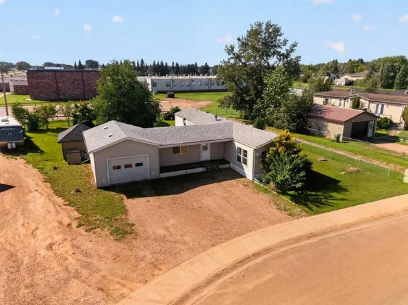 9506 E 101st St, Mackenzie County, AB T0H 2H0