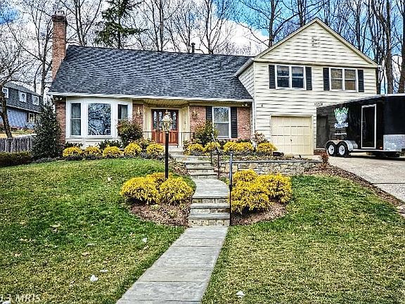 2nd image of 11204 Farmland Dr