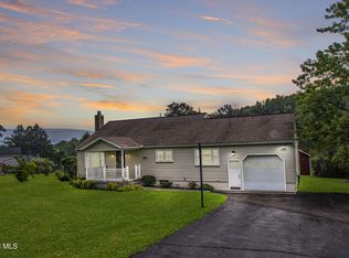 1492 Spook Hollow Rd, Altoona, PA 16601