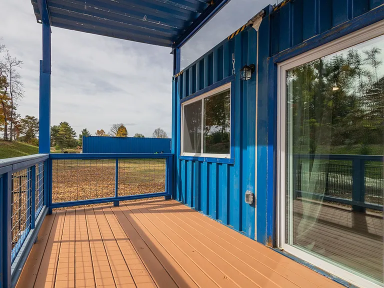 1406 Container Way — Photo 27