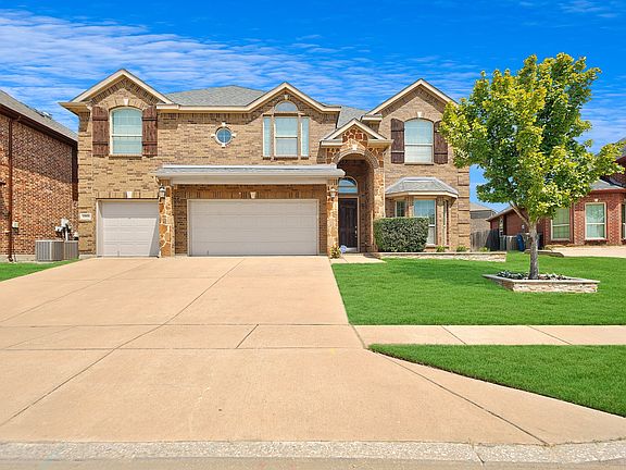 2nd image of 13921 Sparrow Hill Dr
