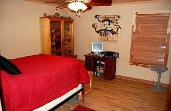 3rd image of 636 Brookwood