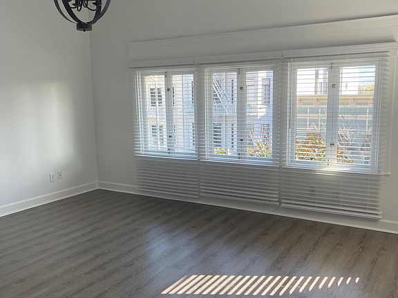 3rd image of 2576 Washington St APT 3