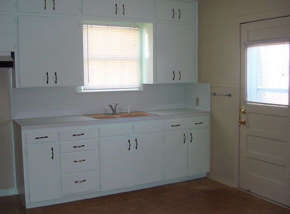 5th image of 224 La Salle Dr