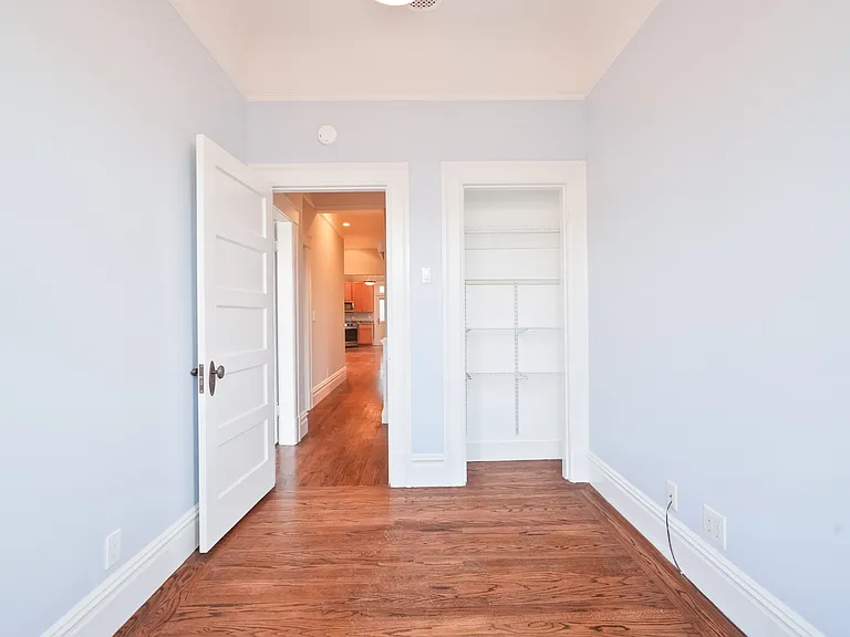 1240 Sanchez St #1 — Photo 18