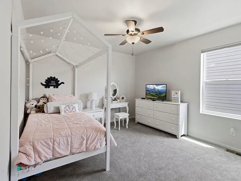 2933 Biplane St — Photo 15