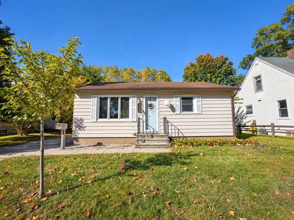 1131 S Franklin St, Shawano, WI 54166